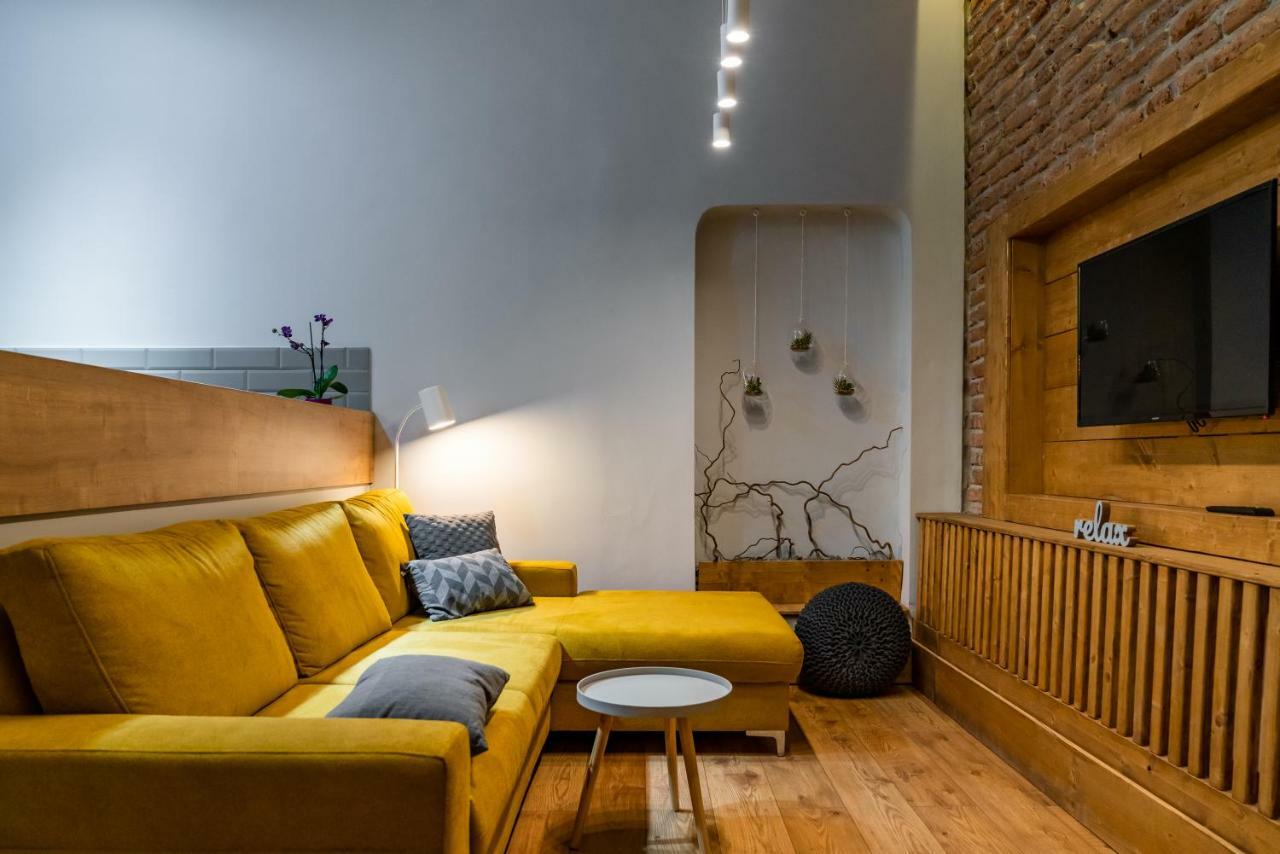 The Yellow Umbrella Studio Kluž Exteriér fotografie