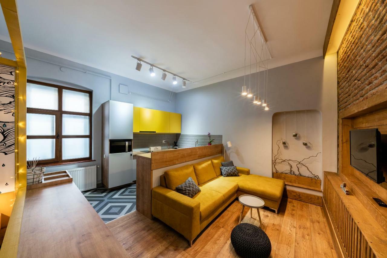 The Yellow Umbrella Studio Kluž Exteriér fotografie